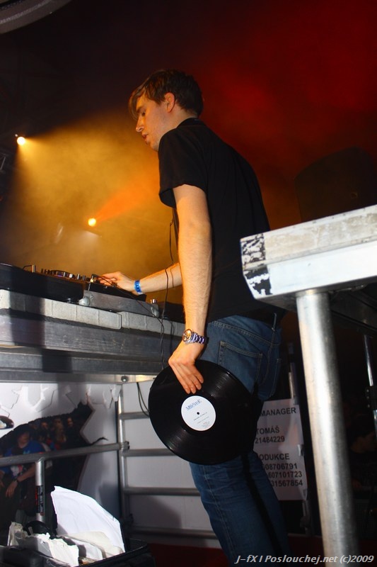 LET IT ROLL - Pátek 13. 3. 2009